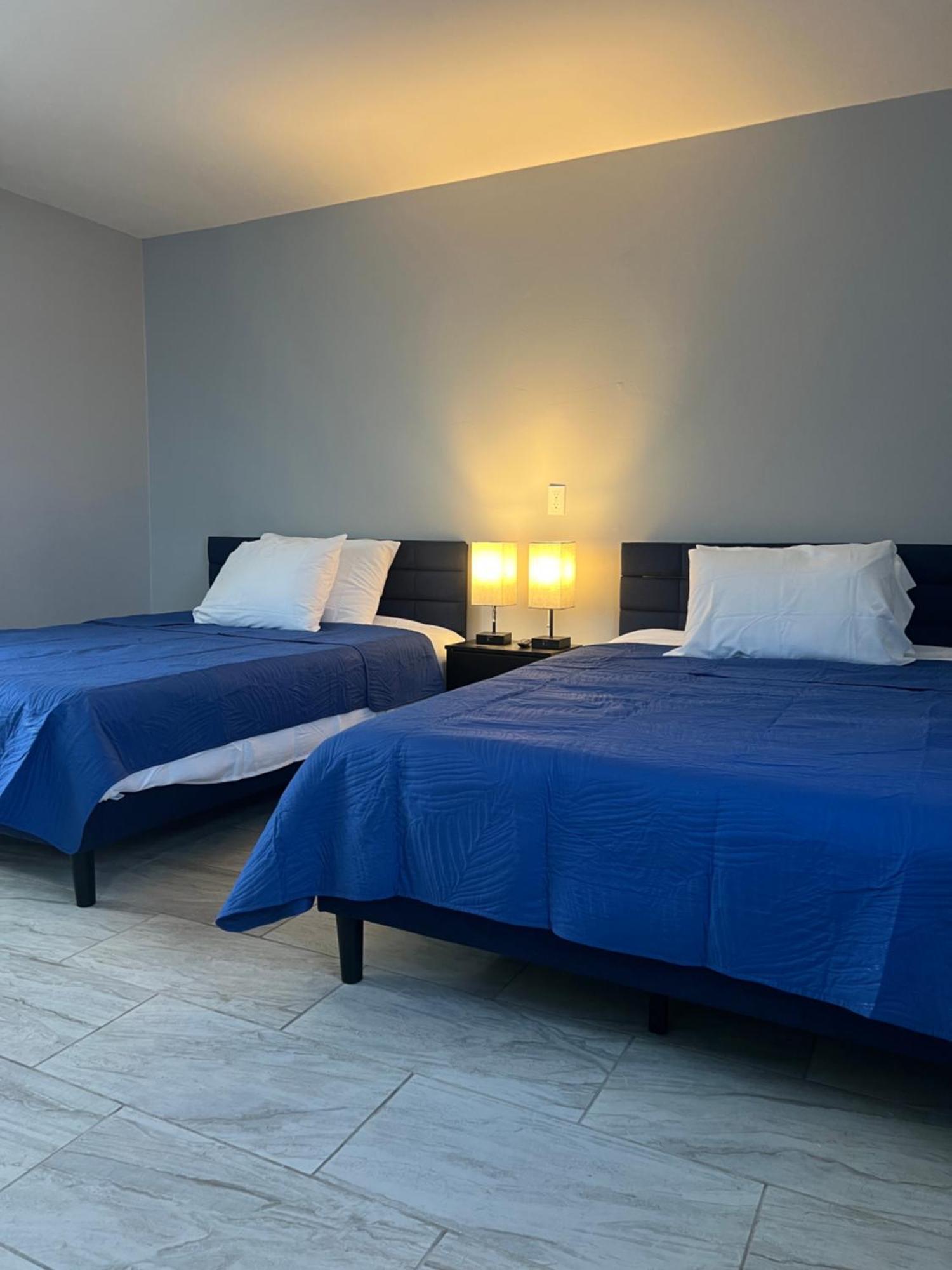 Nest Inn Уотертаун Экстерьер фото